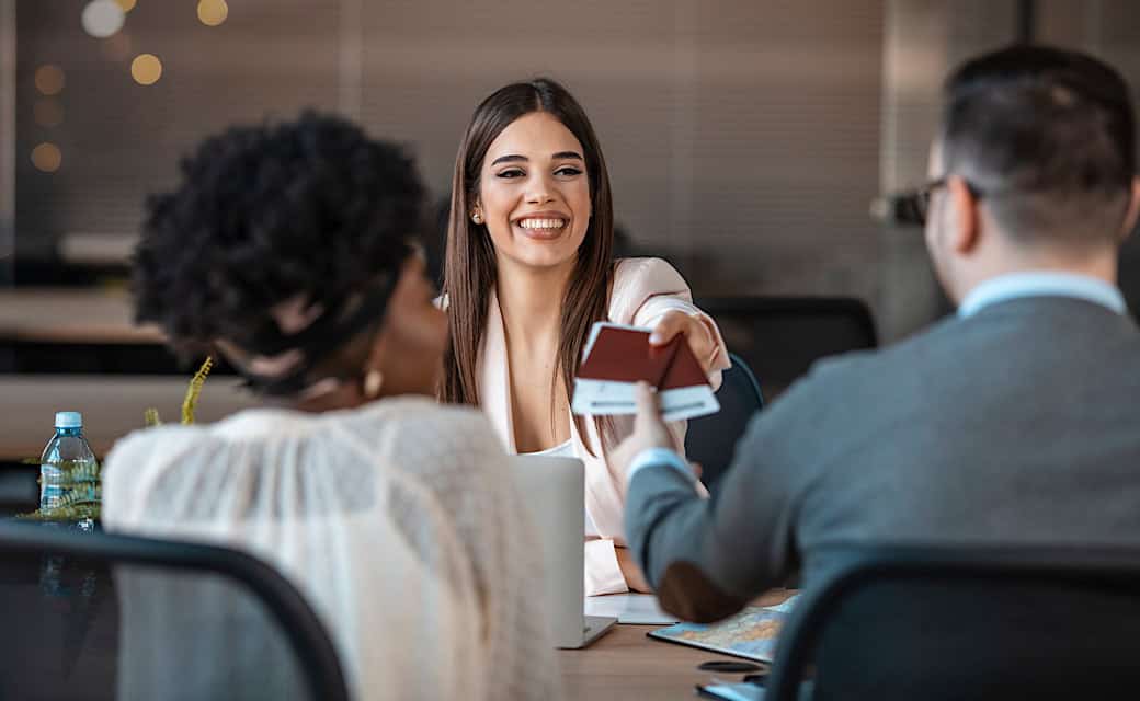 How to Become a Travel Agent